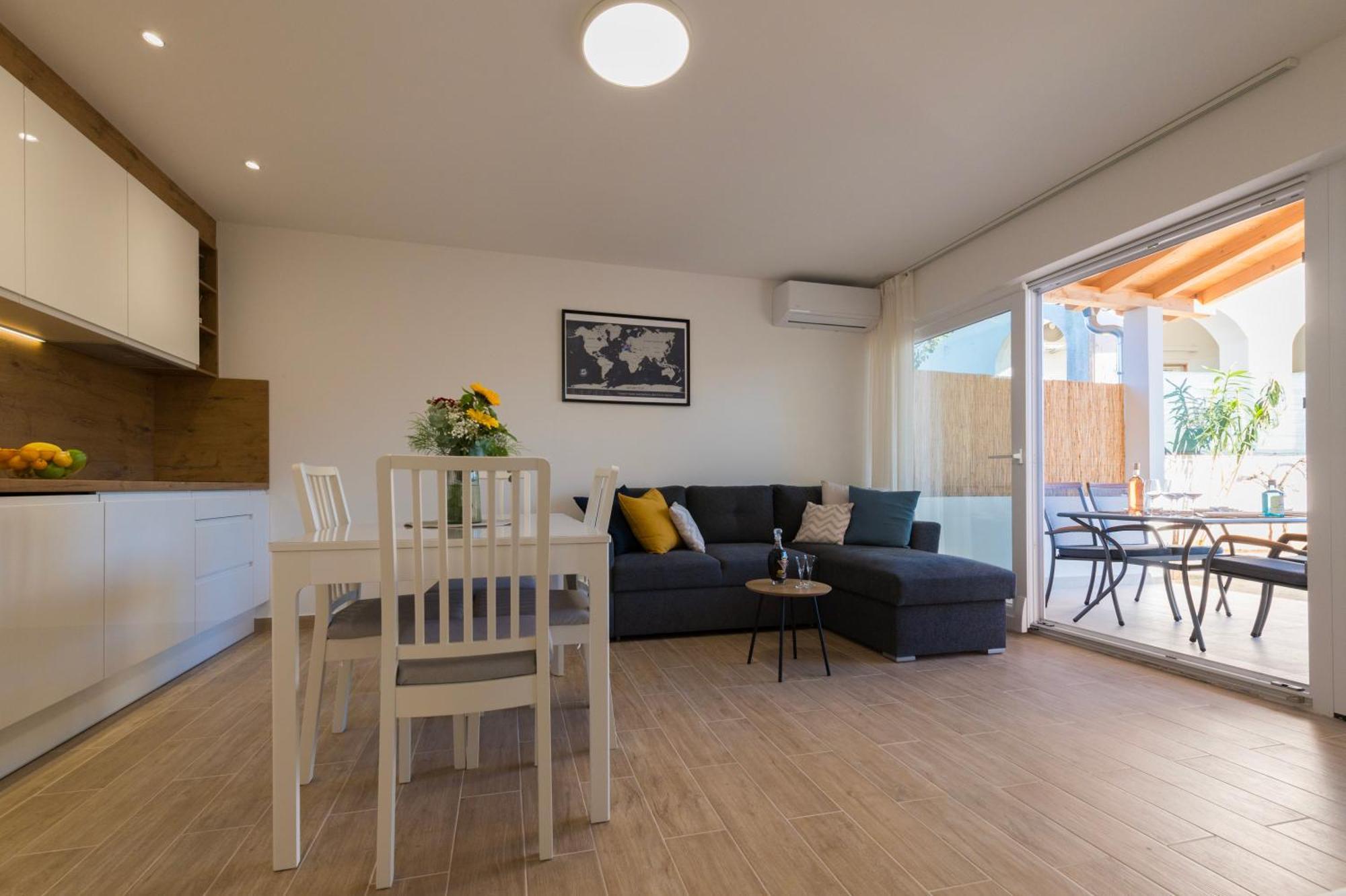 Apartment Bokanjac With Free Parking And Terrace Zadar